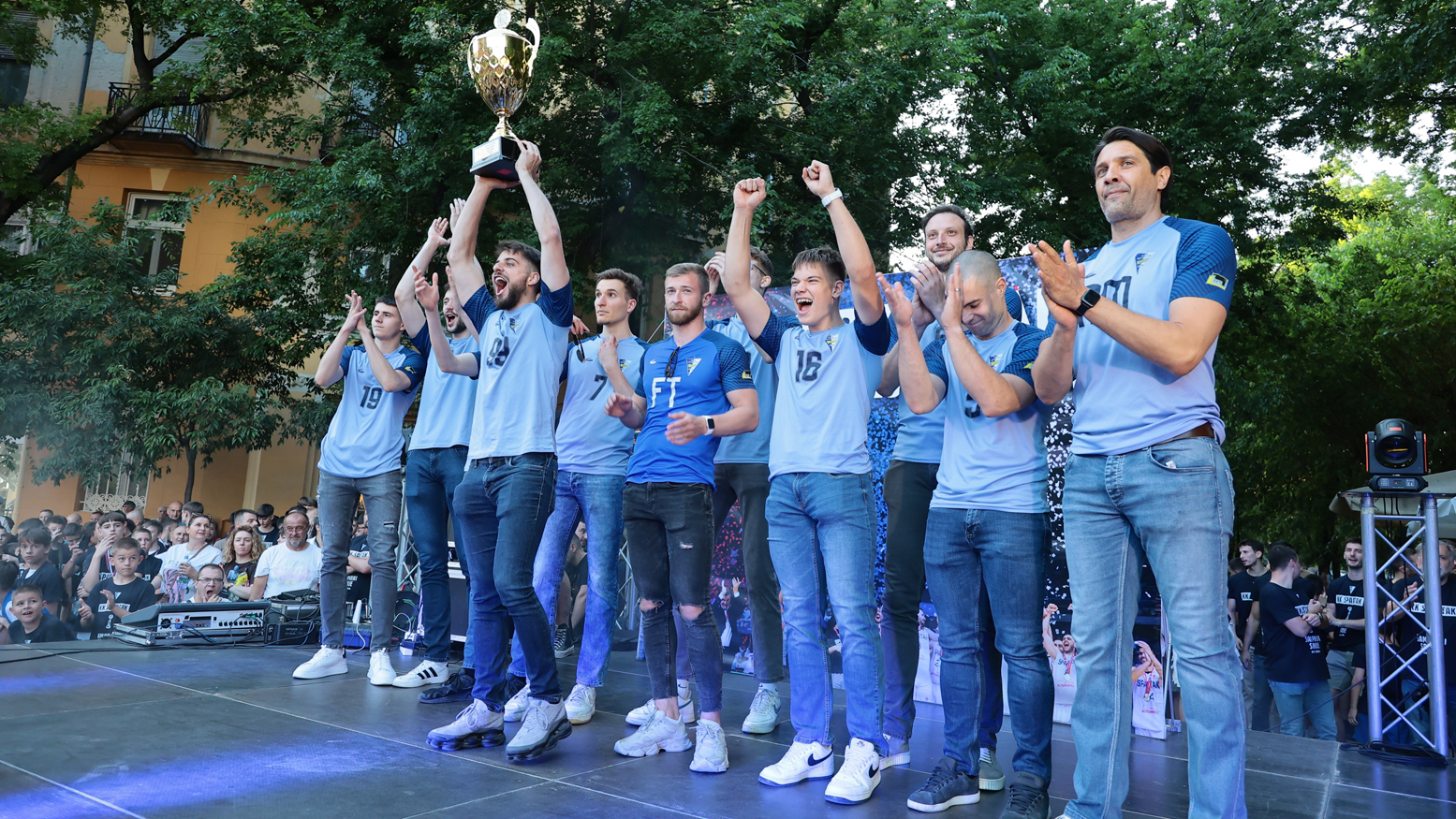 titula14-odbojkasi-spartaka.jpg